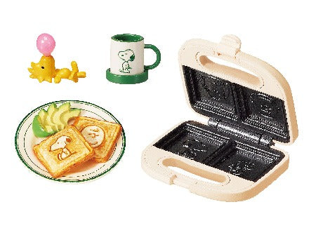 [ReMent] SNOOPY's Cozy Weekend Room