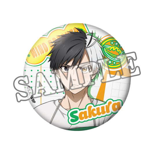 Wind Breaker Trading Can Badge Helping Out at the Shopping Street