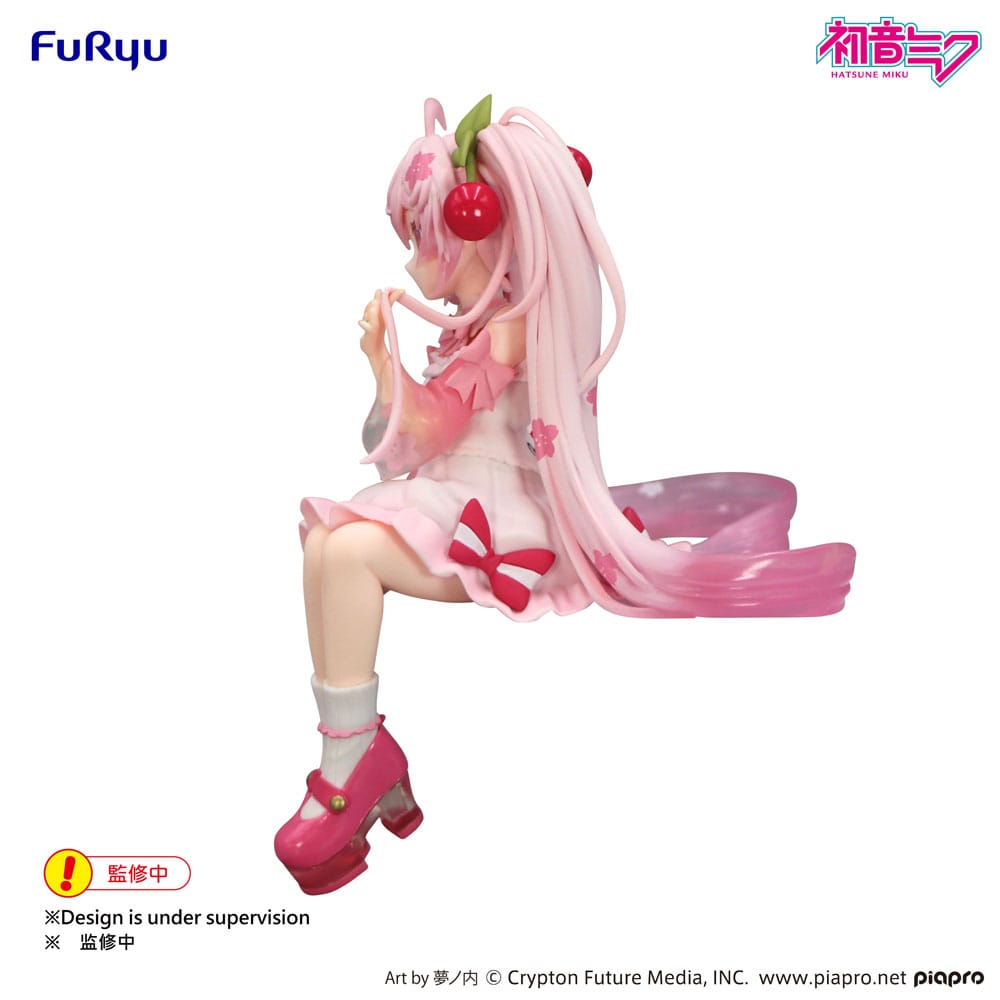 hatsune-miku-noodle-stopper-pvc-statue-sakura-miku-2025-wink-ver-14-cm1